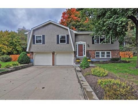 4 Borrows Rd, Foxboro, MA 02035 photo 1