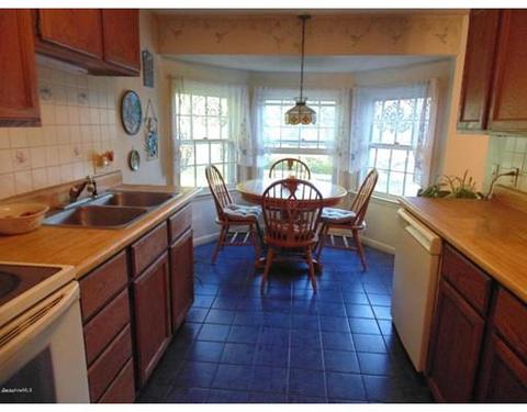 305 Main St, Plainfield, MA 01070 photo 4