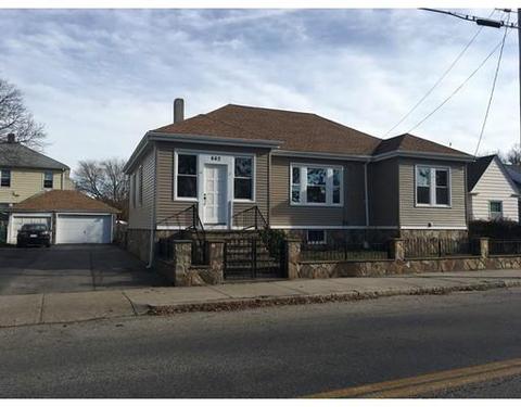 665 Oak Grove Ave, Fall River, MA 02720 photo 2