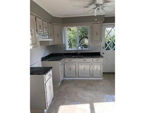 665 Oak Grove Ave, Fall River, MA 02720 photo 6