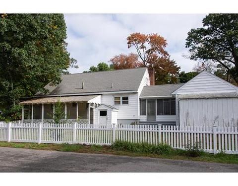 65 Corning St, Beverly, MA 01915 photo 24