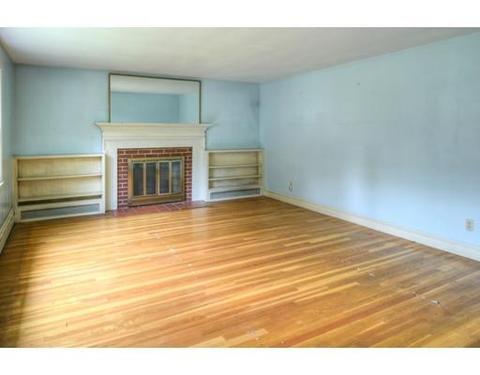 65 Corning St, Beverly, MA 01915 photo 5