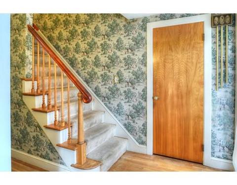 65 Corning St, Beverly, MA 01915 photo 6