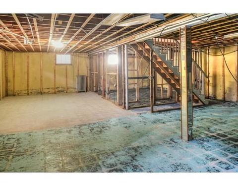 65 Corning St, Beverly, MA 01915 photo 22