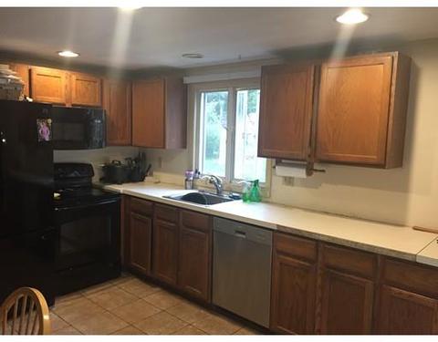76 Willimantic Dr, Barnstable, MA 02648 photo 3
