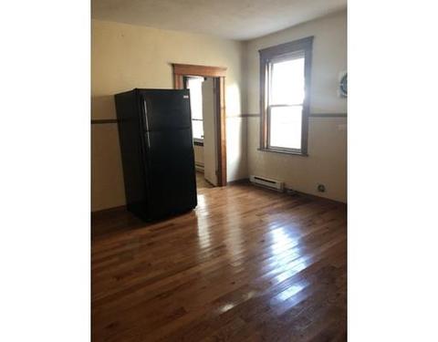 101 Arthur St, Worcester, MA 01604 photo 8