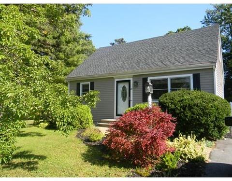 12 Douglas Ln, East Wareham, MA 02538 photo 1