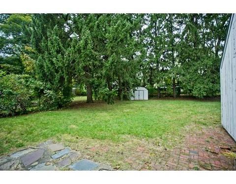 140 Maebeth St, Springfield, MA 01119 photo 21