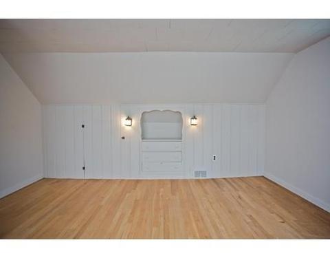 140 Maebeth St, Springfield, MA 01119 photo 17