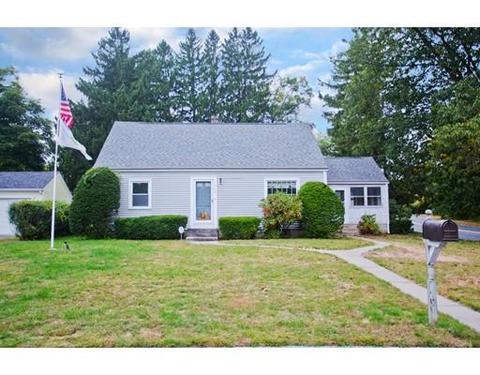 140 Maebeth St, Springfield, MA 01119 photo 1