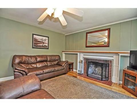 22 Jonathan Dr, Ayer, MA 01432 photo 9