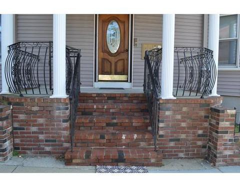 49 Linden St, Fall River, MA 02720 photo 3