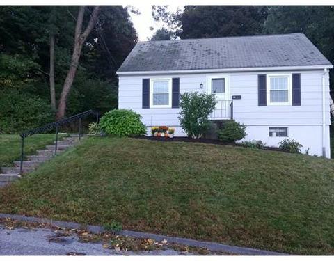 32 Marsh Ave, Worcester, MA 01605 photo 2