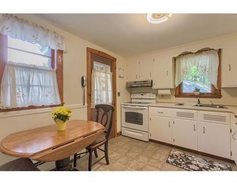 25 Cape Cod Ave, Reading, MA 01867 photo 6