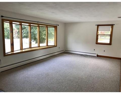 2 Peter Rd, Salem, MA 01970 photo 4