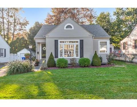 54 Grandview St, Springfield, MA 01118 photo 1