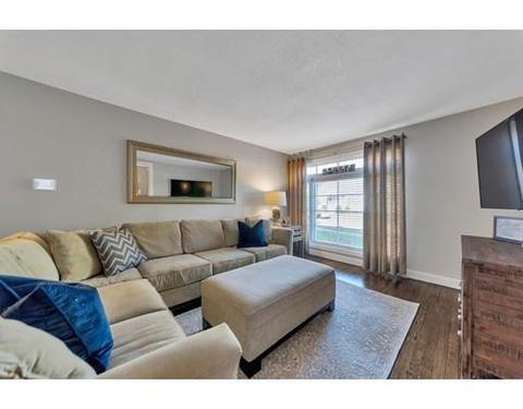 54 Grandview St, Springfield, MA 01118 photo 15