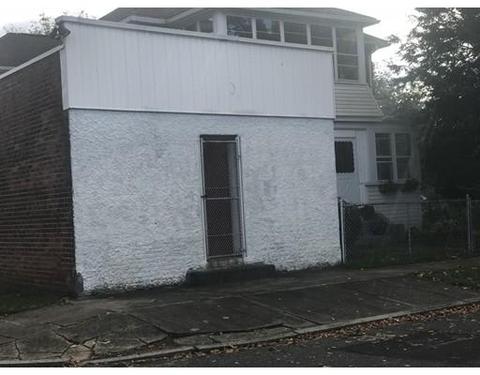 73 Decatur St, Springfield, MA 01151 photo 4