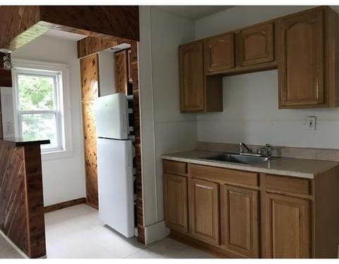 73 Decatur St, Springfield, MA 01151 photo 25