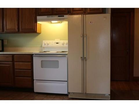 73 Decatur St, Springfield, MA 01151 photo 8