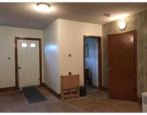 73 Decatur St, Springfield, MA 01151 photo 22