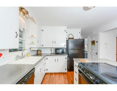 13 Zenith Dr, Worcester, MA 01602 photo 10