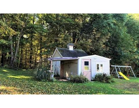 26 Chapin St, Easthampton, MA 01027 photo 9