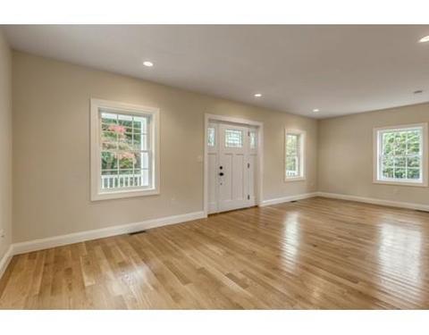 313 Maple St, Danvers, MA 01923 photo 3