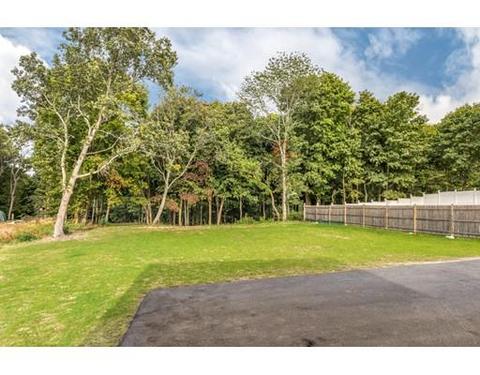 313 Maple St, Danvers, MA 01923 photo 25