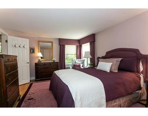 8 Fairfax Rd, Needham, MA 02492 photo 13
