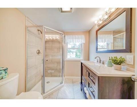 61 Chilson St, Springfield, MA 01118 photo 20