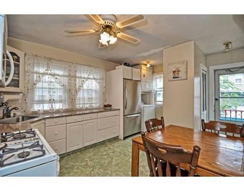 8 Francis St, Everett, MA 02149 photo 3