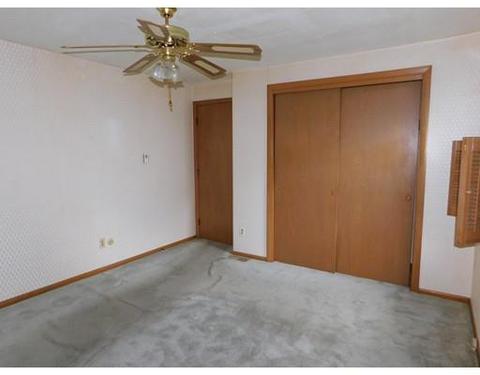 57 Biella St, Springfield, MA 01104 photo 10