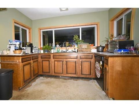 5 Crows Nest Dr, Bourne, MA 02532 photo 4