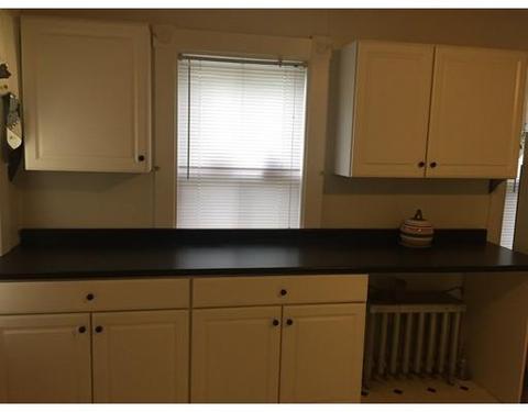 29 Dawes St, Springfield, MA 01109 photo 12