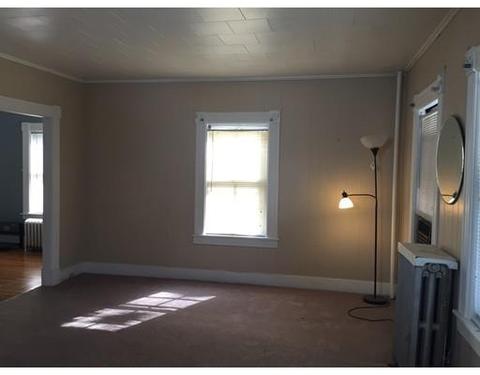 29 Dawes St, Springfield, MA 01109 photo 6