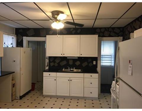 29 Dawes St, Springfield, MA 01109 photo 10