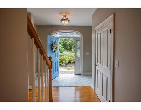 49 Cayuga Ave, Mashpee, MA 02649 photo 2