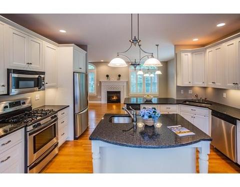 49 Cayuga Ave, Mashpee, MA 02649 photo 5