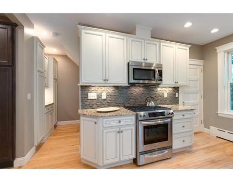 28 Beeching St, Worcester, MA 01602 photo 6