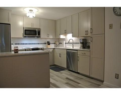 19 Pine St #G, Canton, MA 02021 photo 3