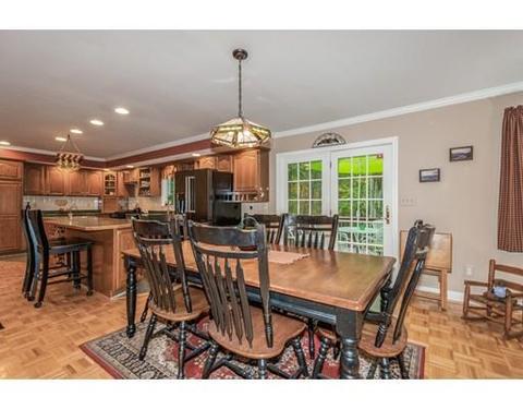 7 Dover Dr, Walpole, MA 02081 photo 10
