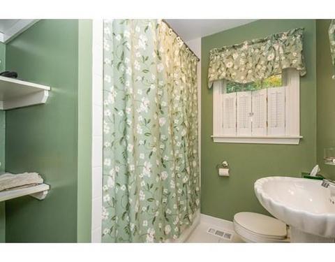 7 Dover Dr, Walpole, MA 02081 photo 17