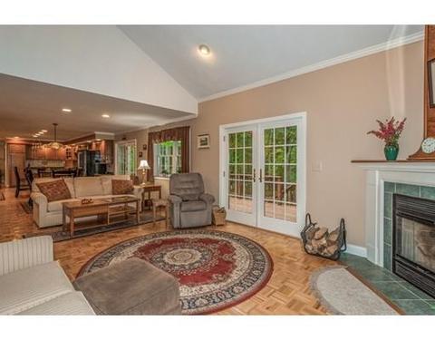 7 Dover Dr, Walpole, MA 02081 photo 13