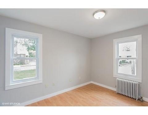 32 Mccarthy Ave, Chicopee, MA 01020 photo 9
