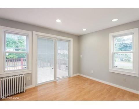 32 Mccarthy Ave, Chicopee, MA 01020 photo 8