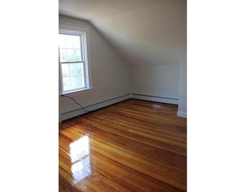 69 E Mountain St, Worcester, MA 01606 photo 15