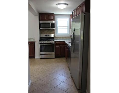 69 E Mountain St, Worcester, MA 01606 photo 6