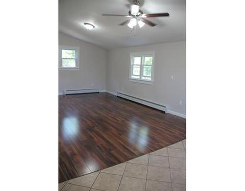 69 E Mountain St, Worcester, MA 01606 photo 7