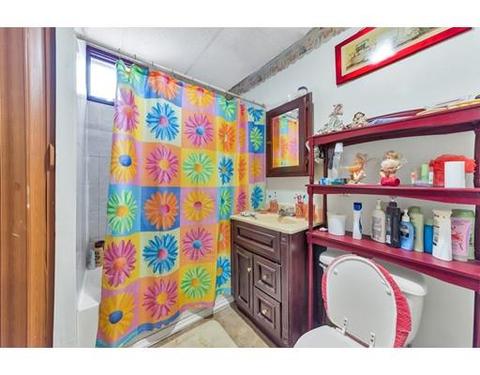 203 Jasper St, Springfield, MA 01109 photo 13